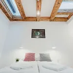 Apartment Center By Citybeat Krakau