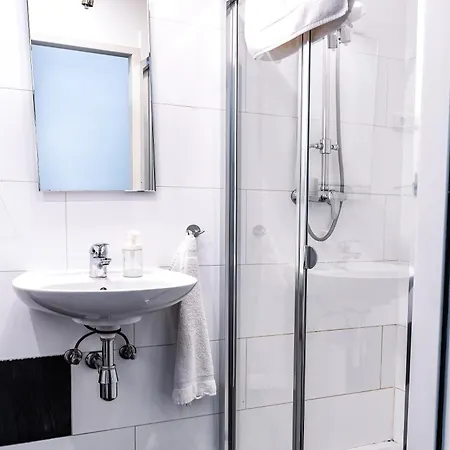 2 Bedroom Center * Krakau